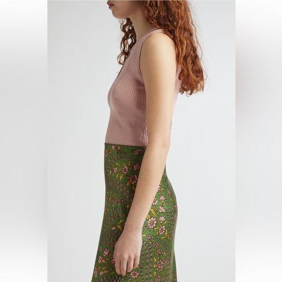 🎸VERONICA BEARD🎸🔥NWT🔥Sid Directional Rib Sweater Tank in Pink Clay— L - Picture 4 of 10